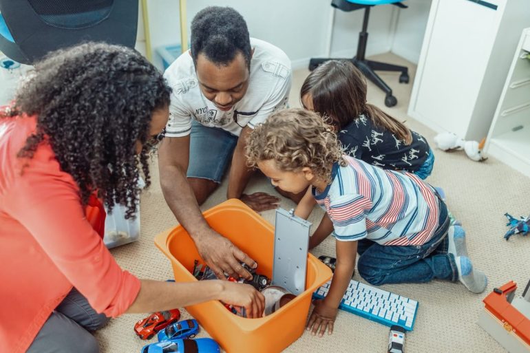 Des jeux pour travailler sur les droits de l'enfant