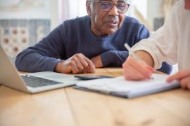 Les critères de choix d'une maison de retraite et l'aide à l'inscription